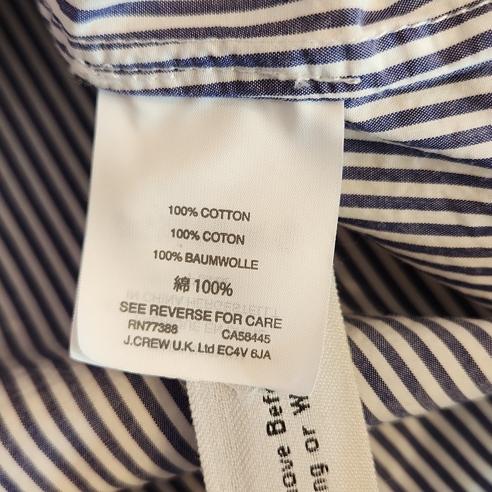 J CREW Striped Sleeveless Top with a Ruffle detail, White & Blue, size 6 - Picture 9 of 9